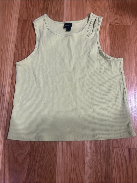 Other - Simple Ribbed Tank Top - Pale Yellow